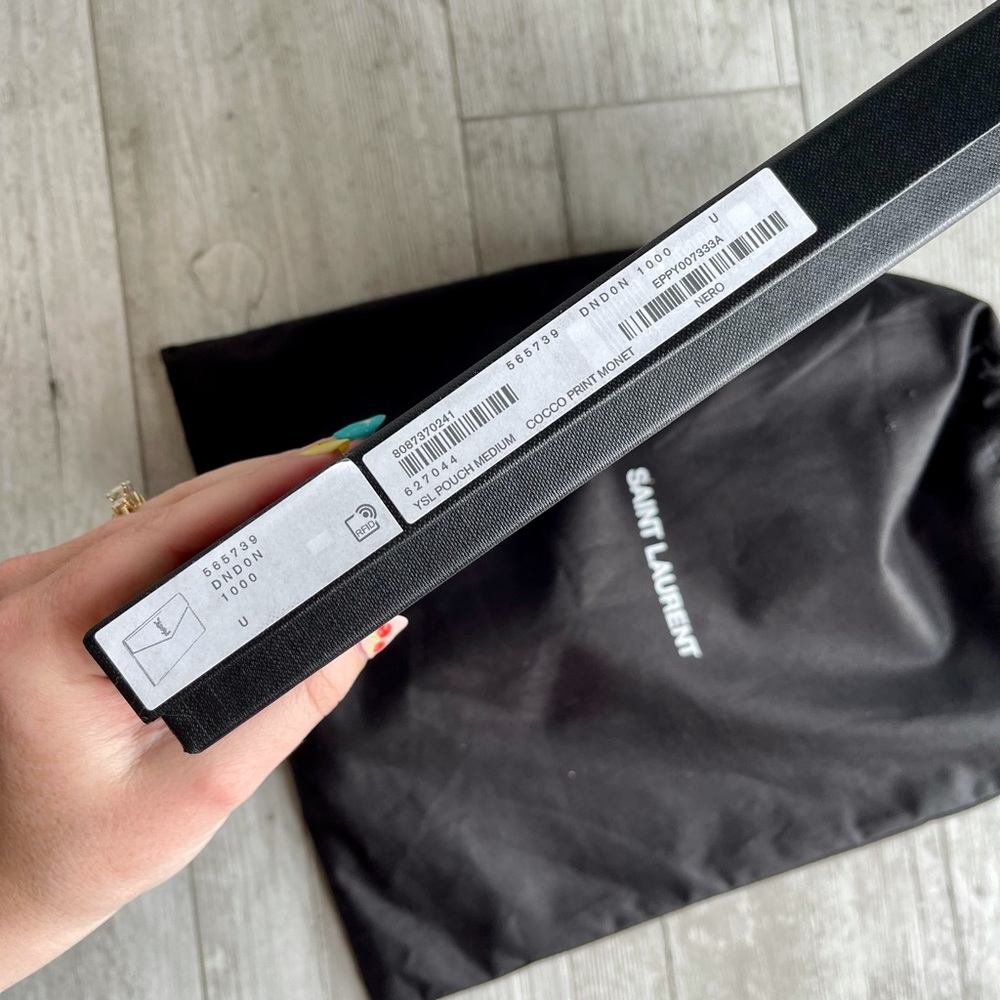 Y es Saint Laurent Medium Uptown Pouch Nero! (I don’t sell to rude Posh markers - Picture 6 of 7